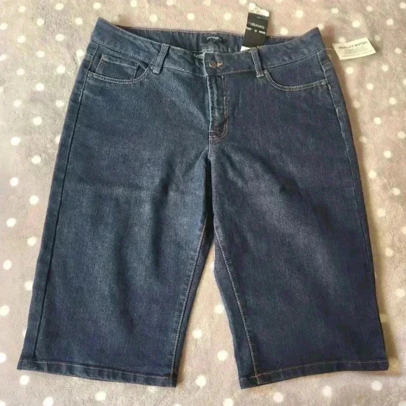 George *NWT Women's Bermuda Style Denim Shorts  - Size 14 - Picture 1 of 11